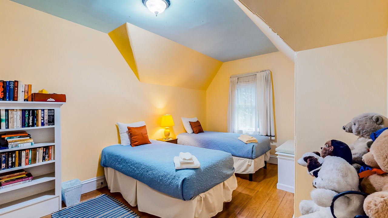 Photo of Bedroom in Rockland