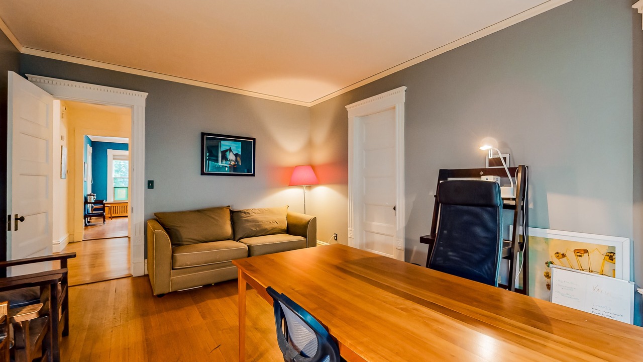 Photo of Livingroom in Rockland