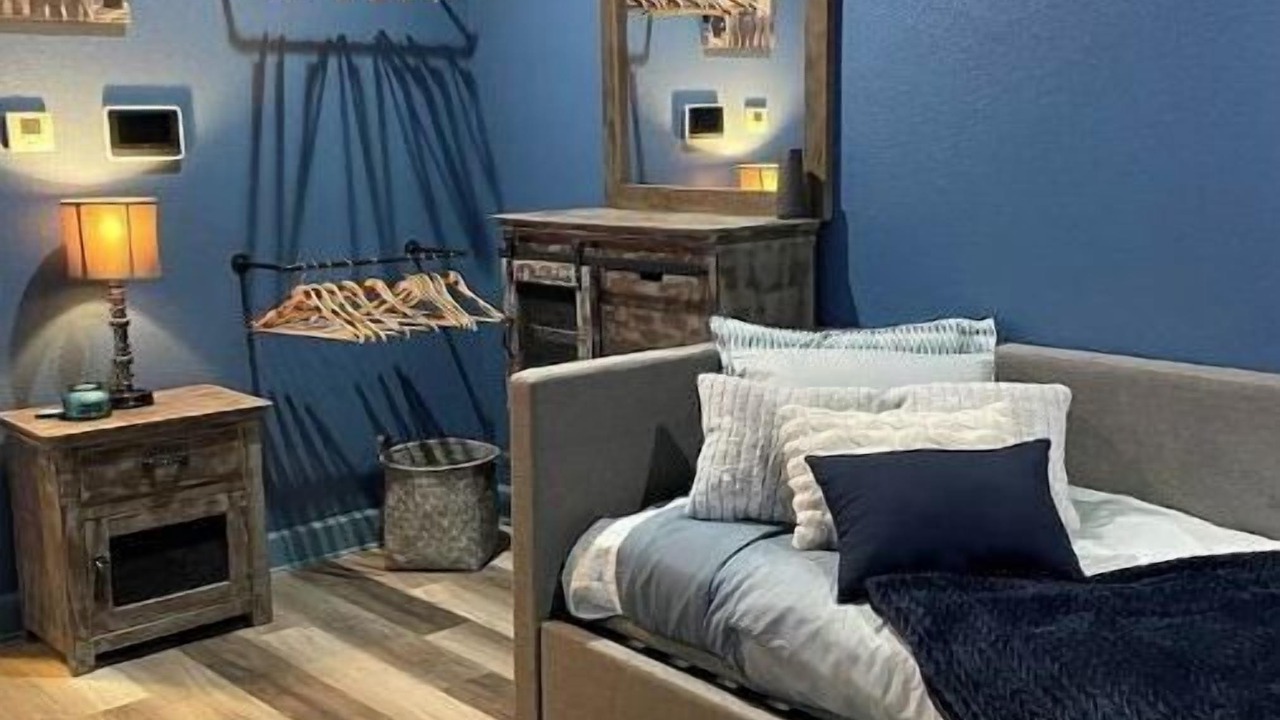 Photo of Bedroom in Staples