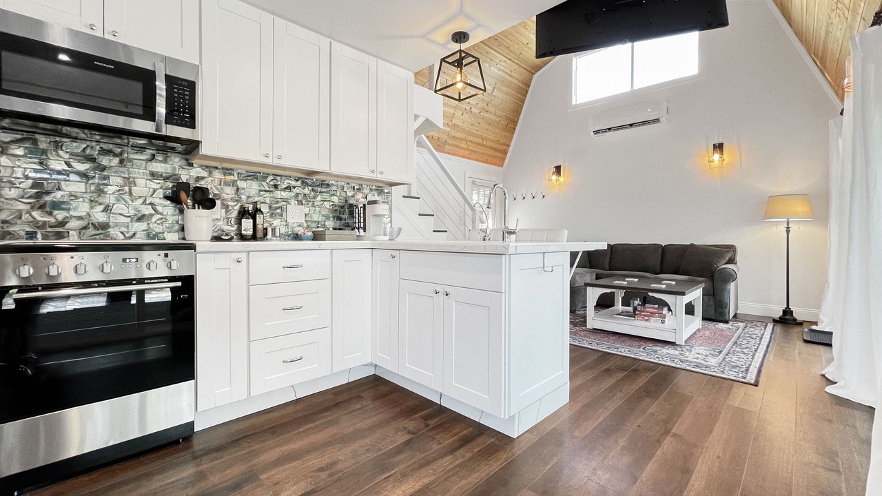 Photo of Kitchen in Canyon Lake