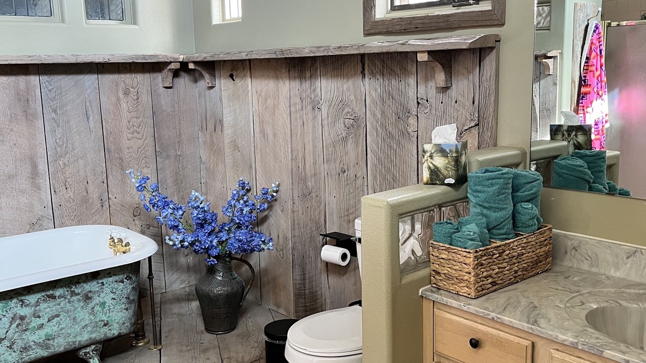 Photo of Bathroom in West Old Town
