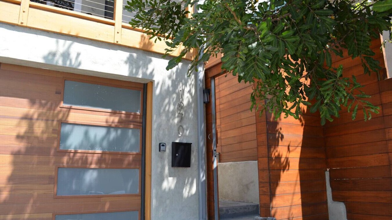 Photo of Outdoor in Mission Hills