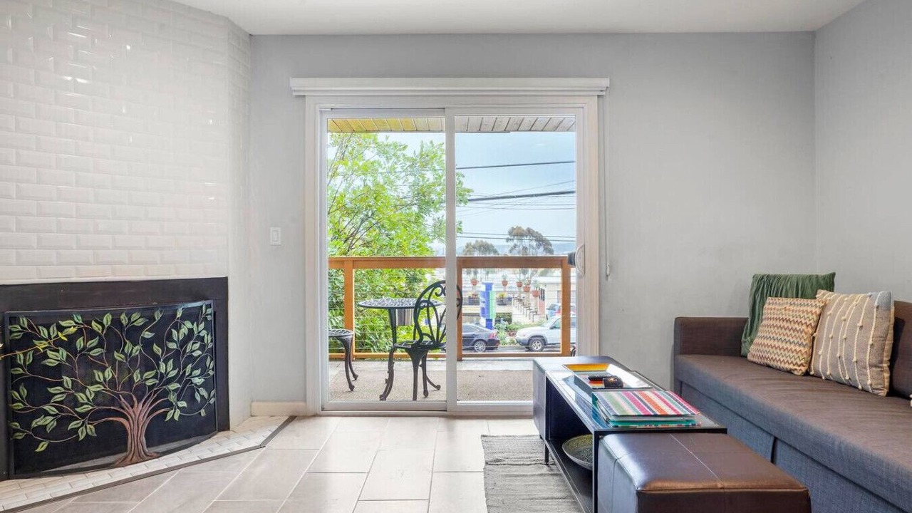 Photo of Livingroom in Mission Hills