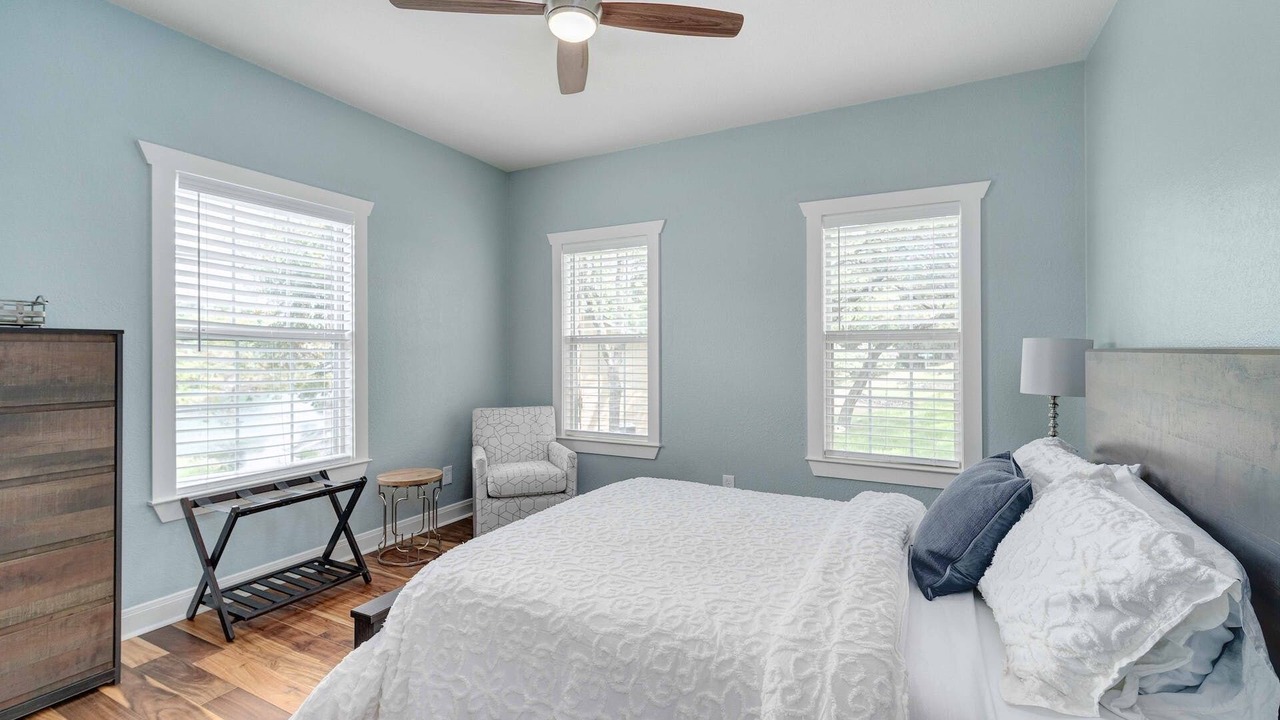 Photo of Bedroom in Woodcreek