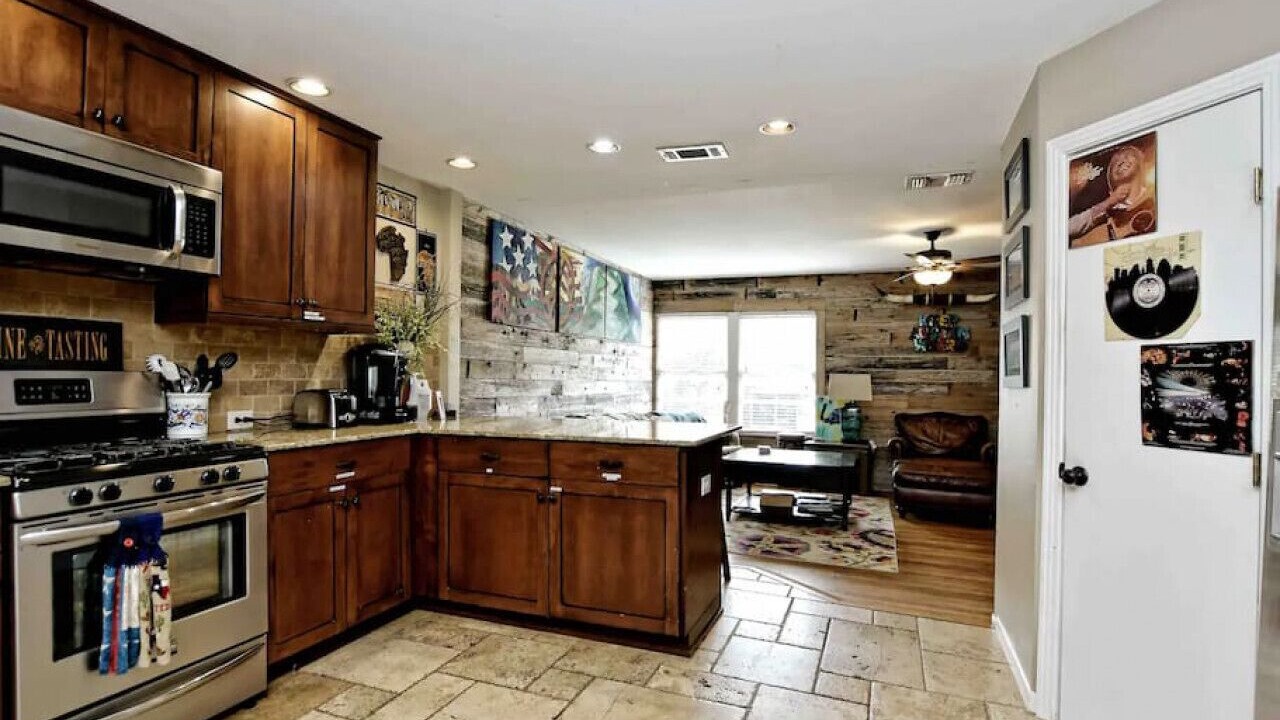 Photo of Kitchen in Barton Hills