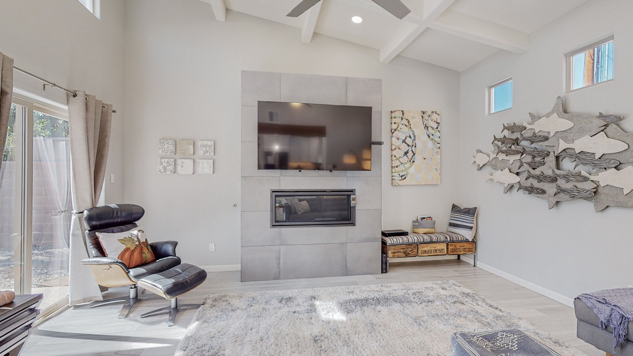 Photo of Livingroom in West Old Town