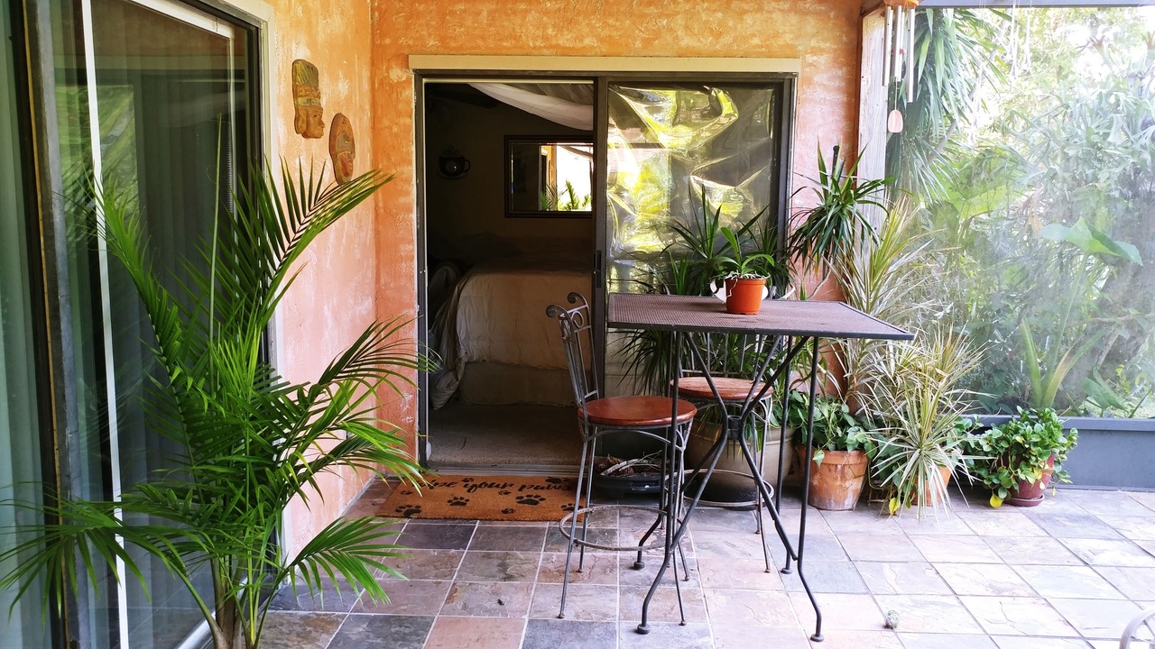Photo of Patio Balcony in Lakeview Village