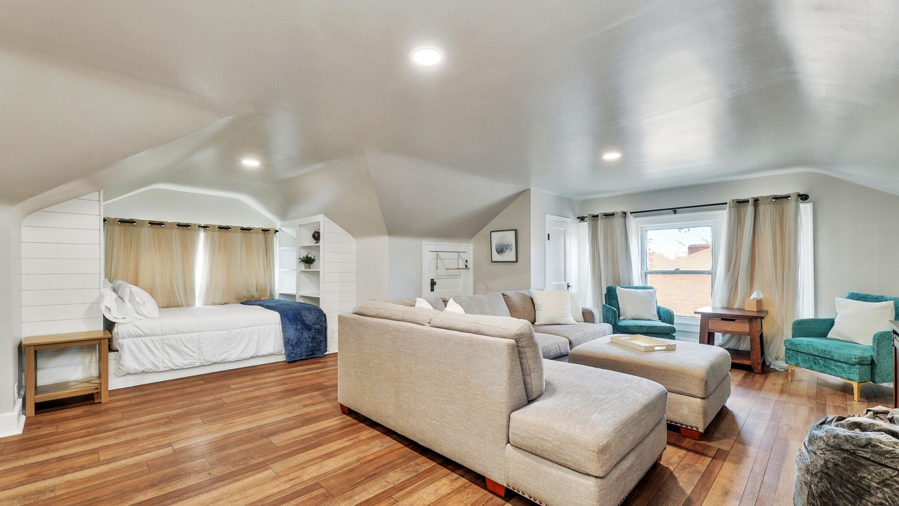 Photo of Bedroom in College Hill