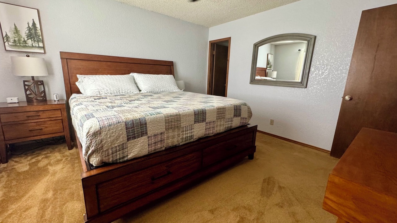 Photo of Bedroom in Munds Park