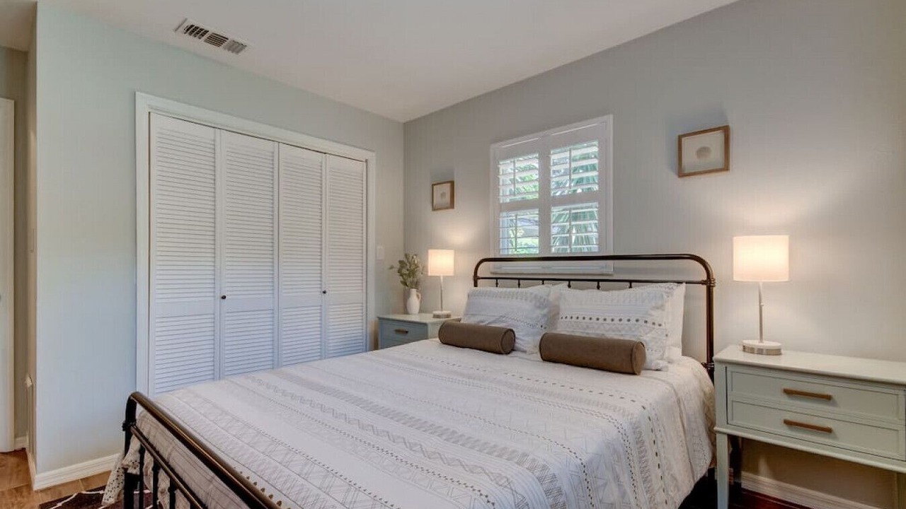 Photo of Bedroom in Tarpon Springs