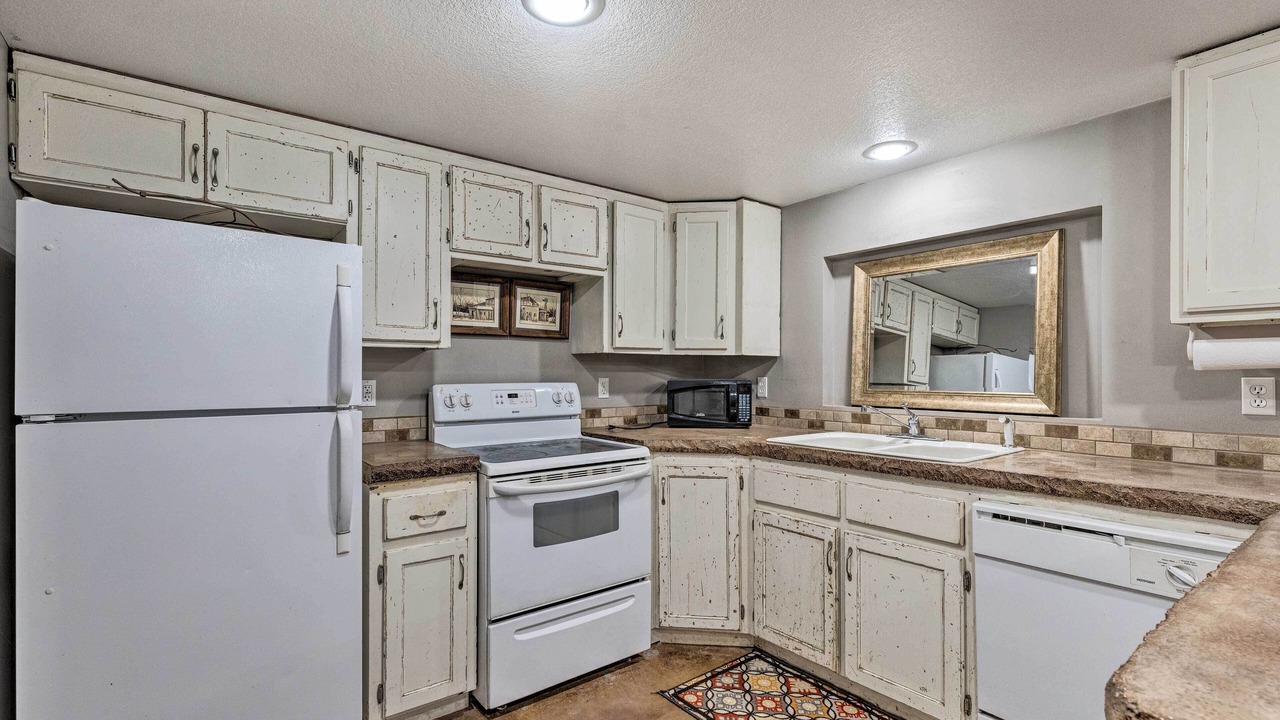 Photo of Kitchen in Peck
