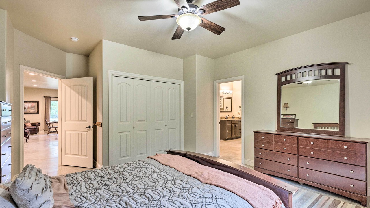 Photo of Bedroom in Peck