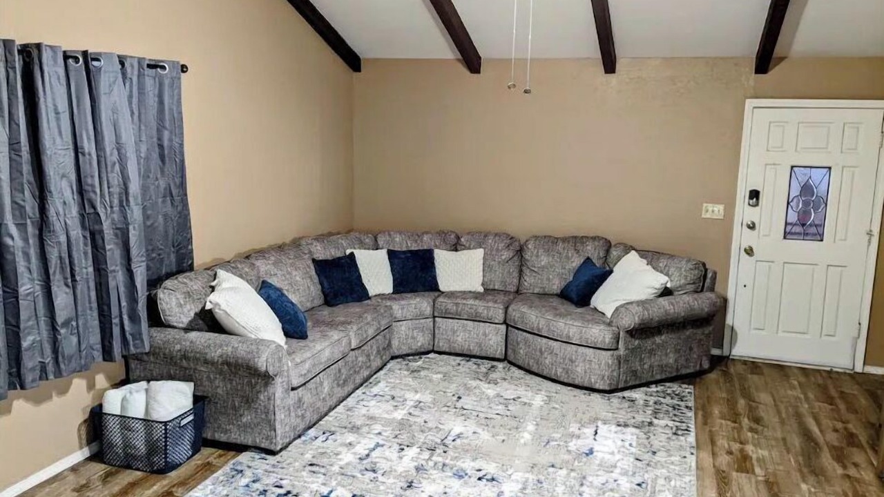 Photo of Livingroom in Cottonwood-Verde Village