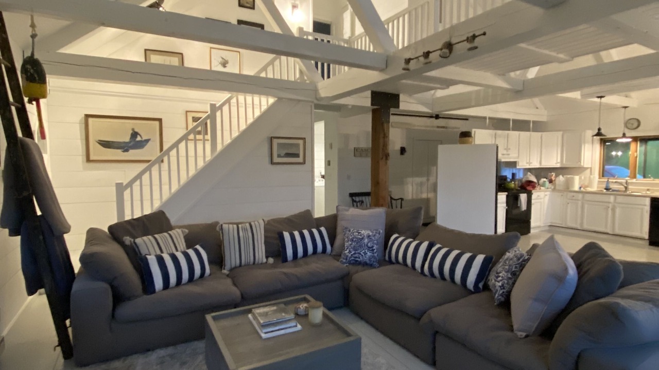 Photo of Livingroom in Owls Head