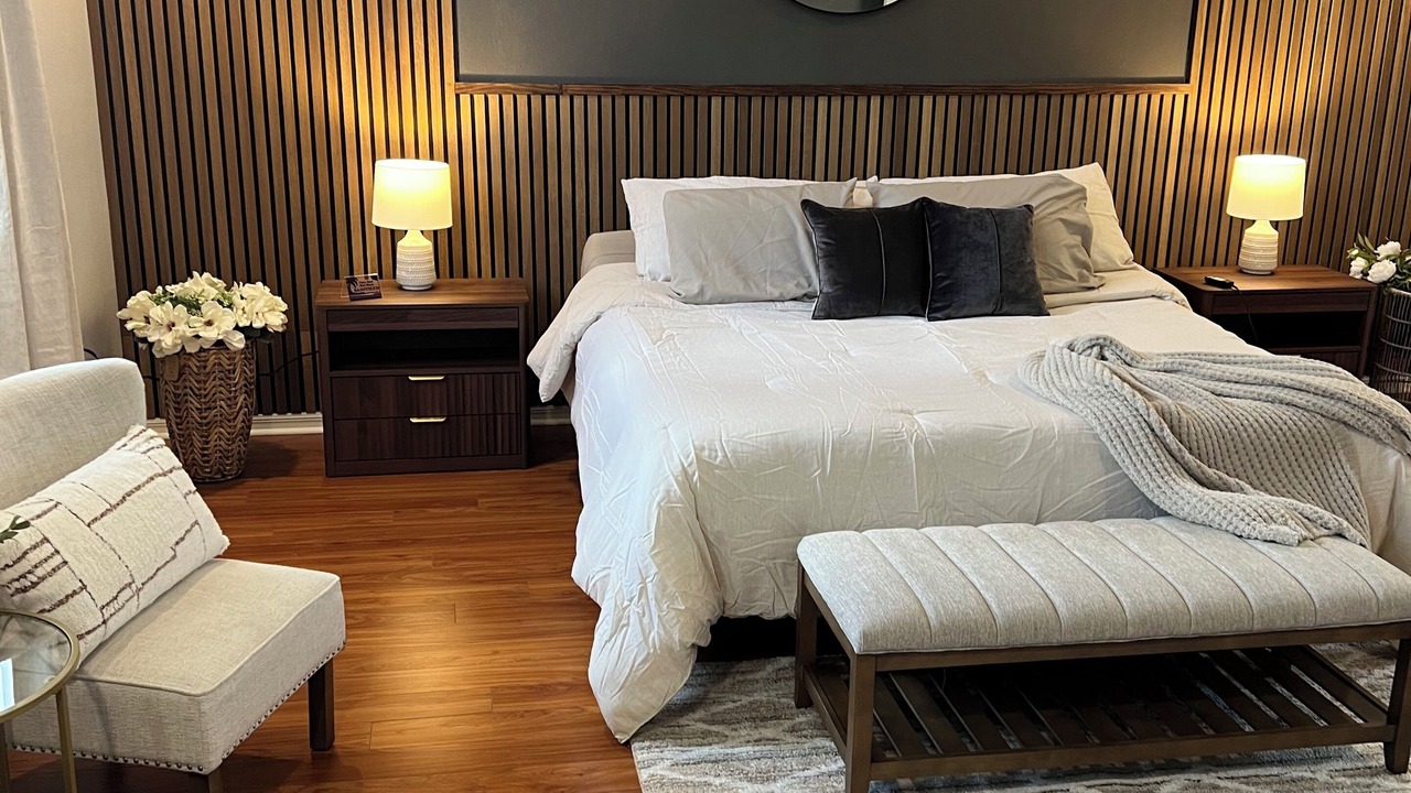 Photo of Bedroom in Lakeview Village