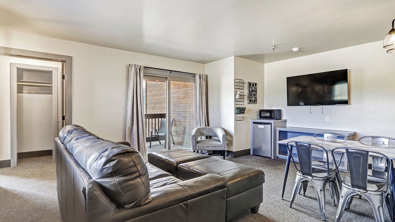 Photo of Livingroom in Angel Fire