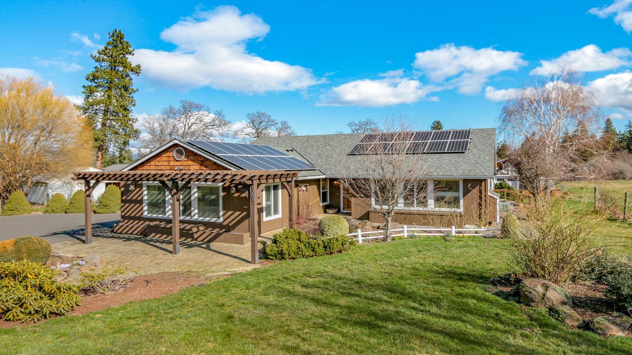 Photo of Outdoor in Hood River