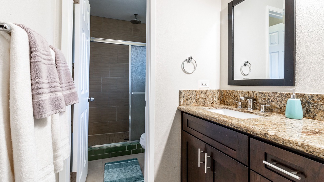 Photo of Bathroom in Loma Alta