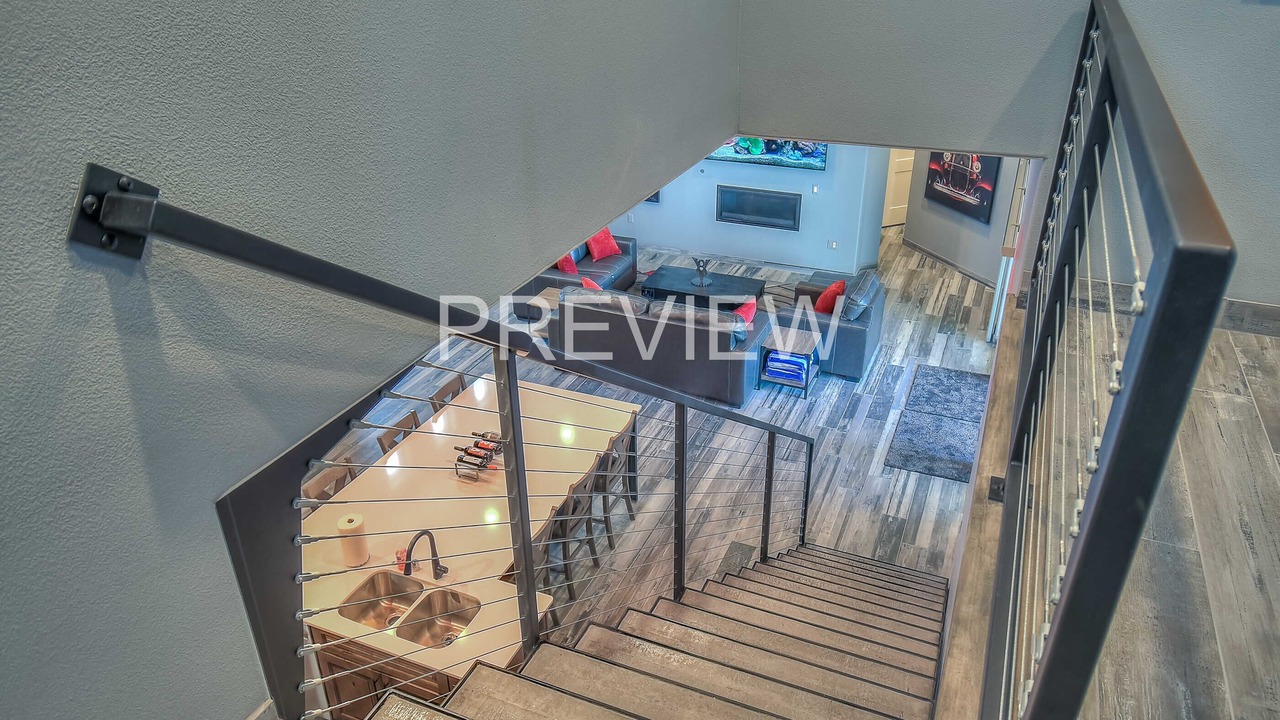 Photo of Others in Uptown
