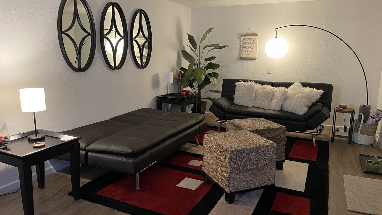 Photo of Bedroom in Oak Creek
