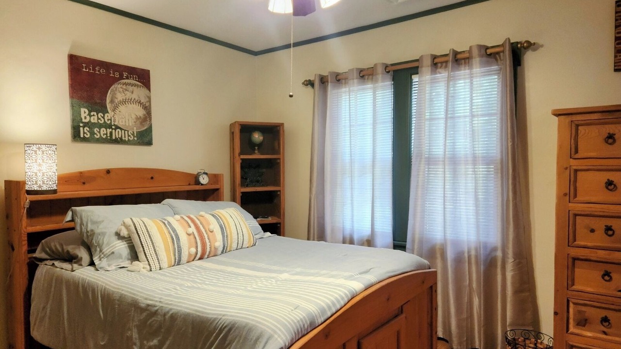Photo of Bedroom in College Hill
