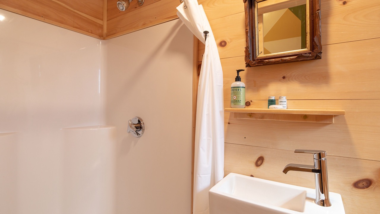 Photo of Bathroom in Sandy Point