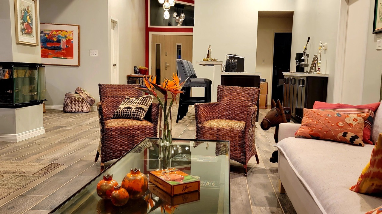 Photo of Livingroom in Bay Ho