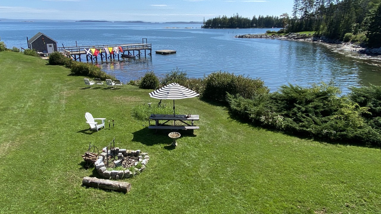Photo of Outdoor in Spruce Head