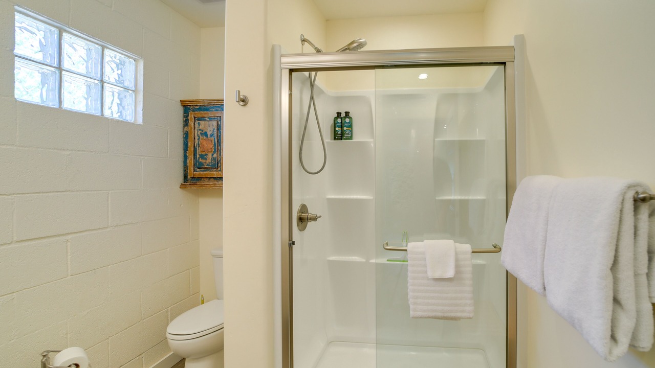 Photo of Bathroom in Cottonwood
