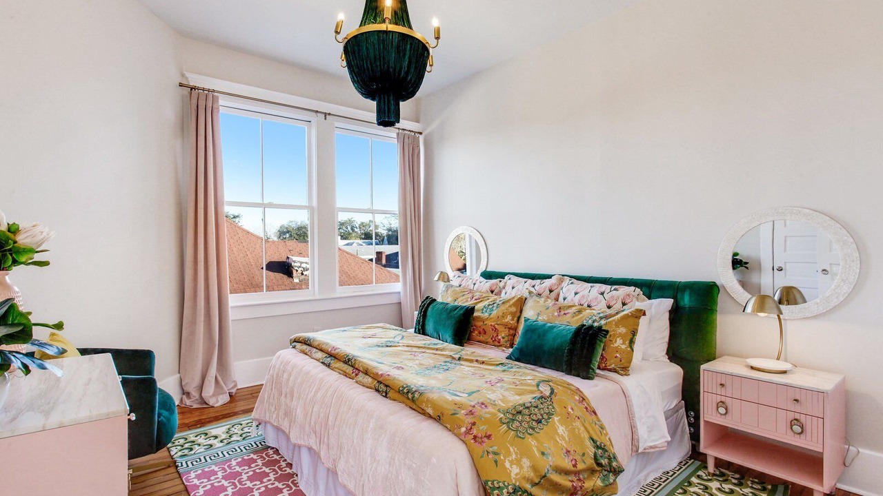 Photo of Bedroom in Savannah Victorian District