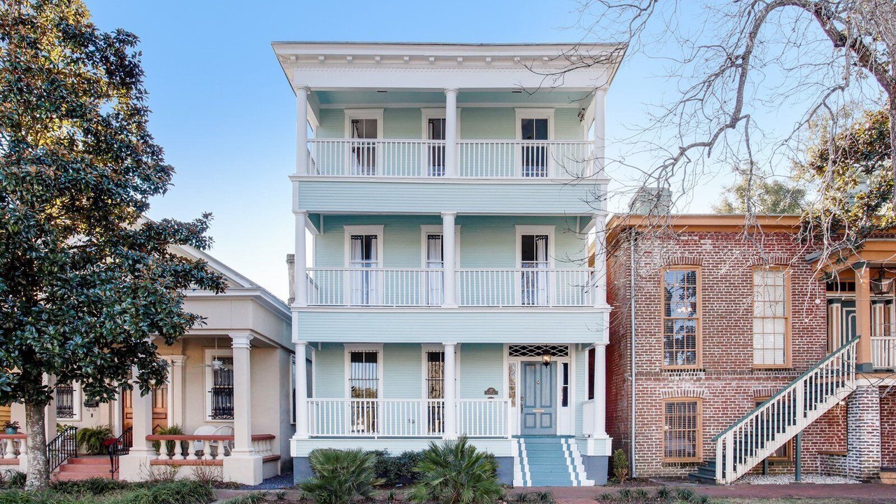 Photo of Outdoor in Savannah Victorian District