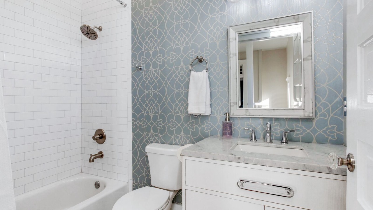Photo of Bathroom in Savannah Victorian District