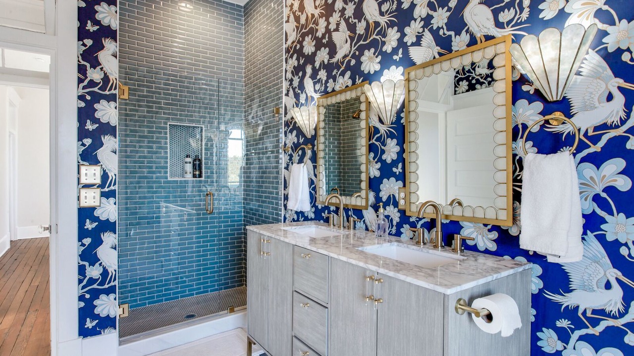 Photo of Bathroom in Savannah Victorian District
