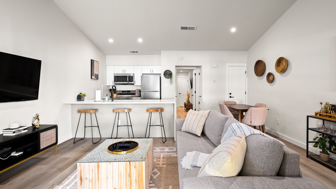 Photo of Livingroom in Barton Hills