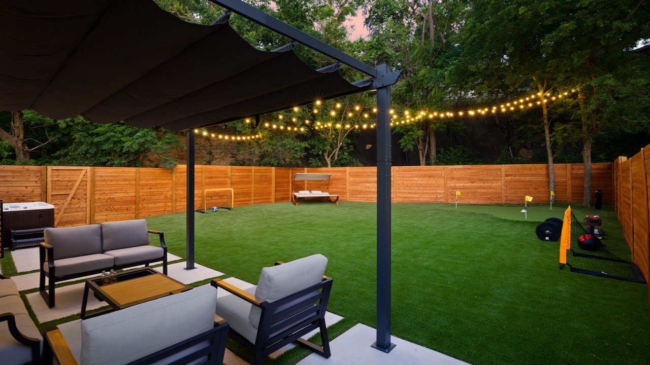 Photo of Outdoor in Barton Hills