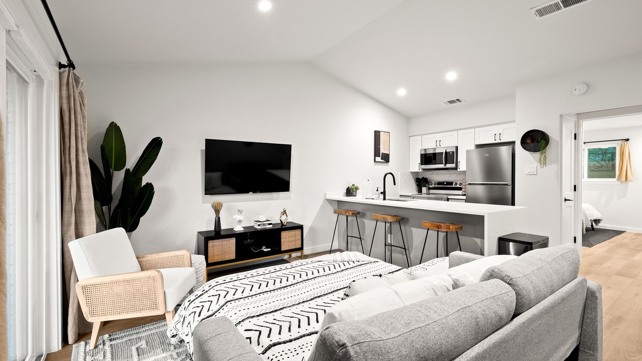 Photo of Bedroom in Barton Hills