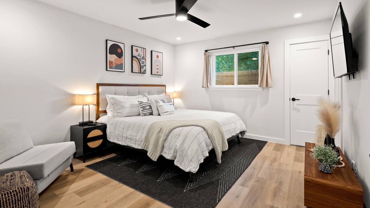 Photo of Bedroom in Barton Hills