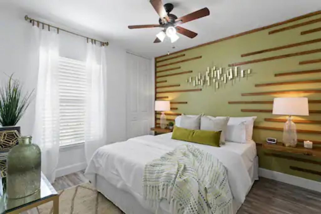 Photo of Bedroom in Lake Magdalene