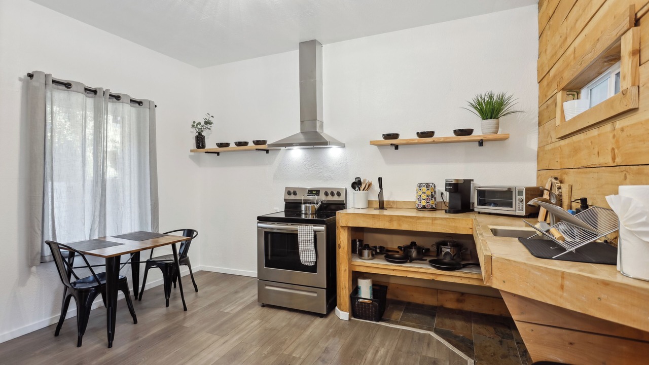 Photo of Kitchen in White Salmon