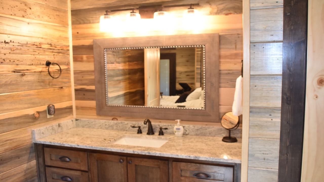 Photo of Bathroom in Hochatown