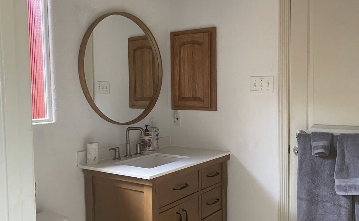 Photo of Bathroom in Canyon Lake