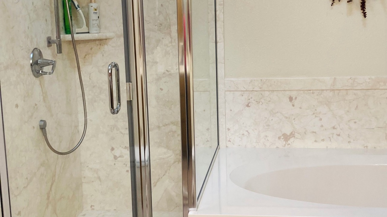 Photo of Bathroom in Oak Creek