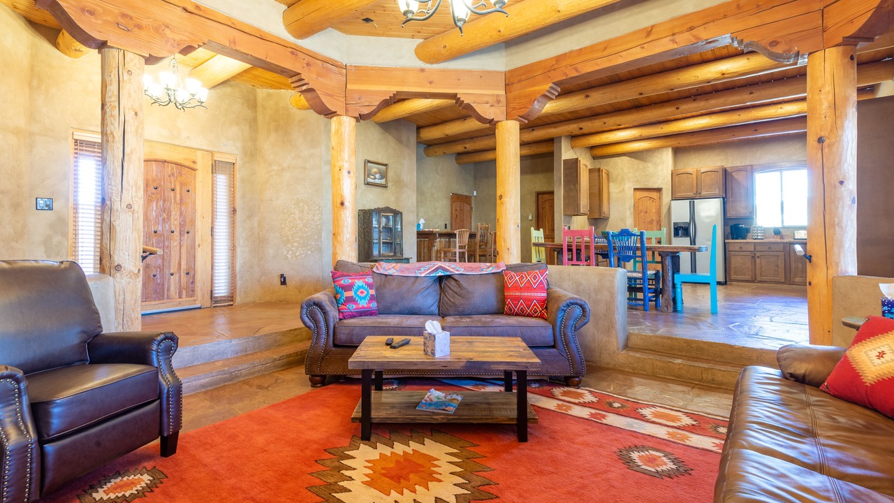 Photo of Livingroom in Alamedan Valley