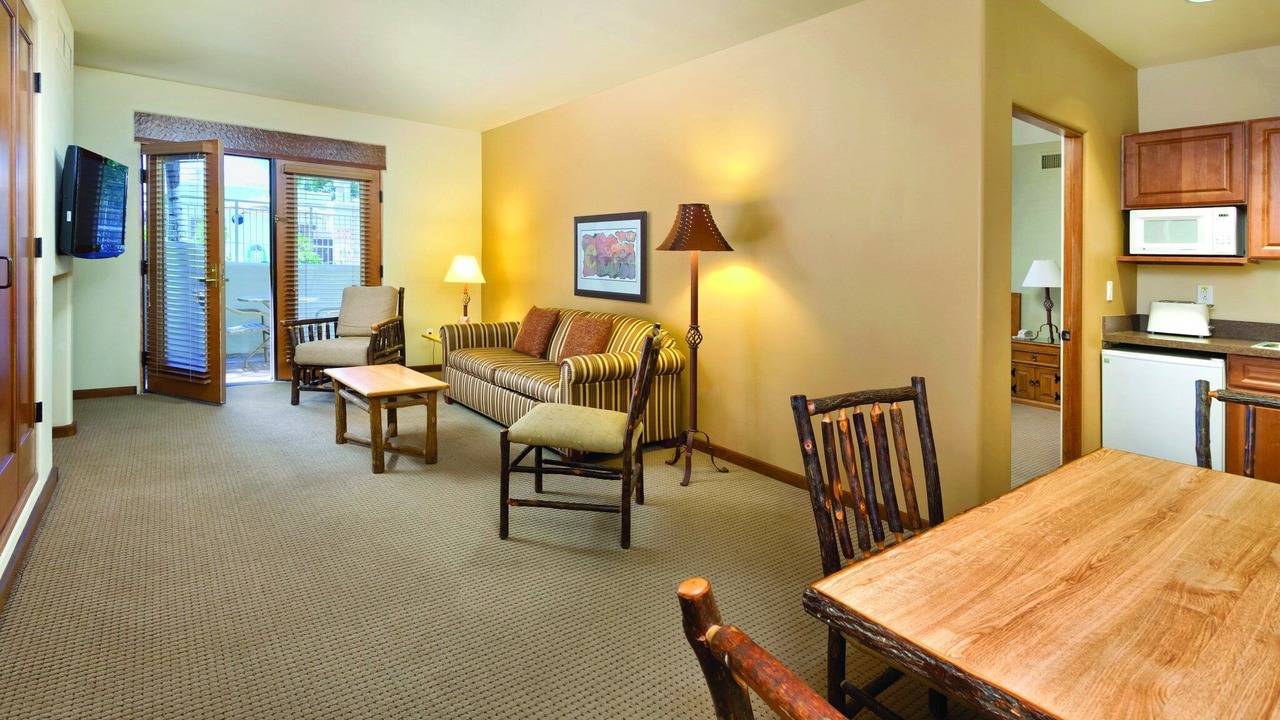 Photo of Livingroom in Taos