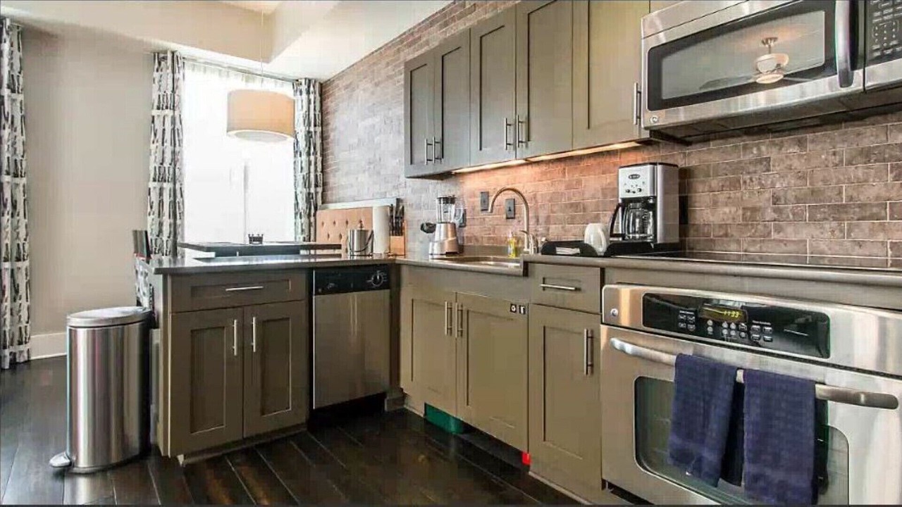Photo of Kitchen in Historic District - North