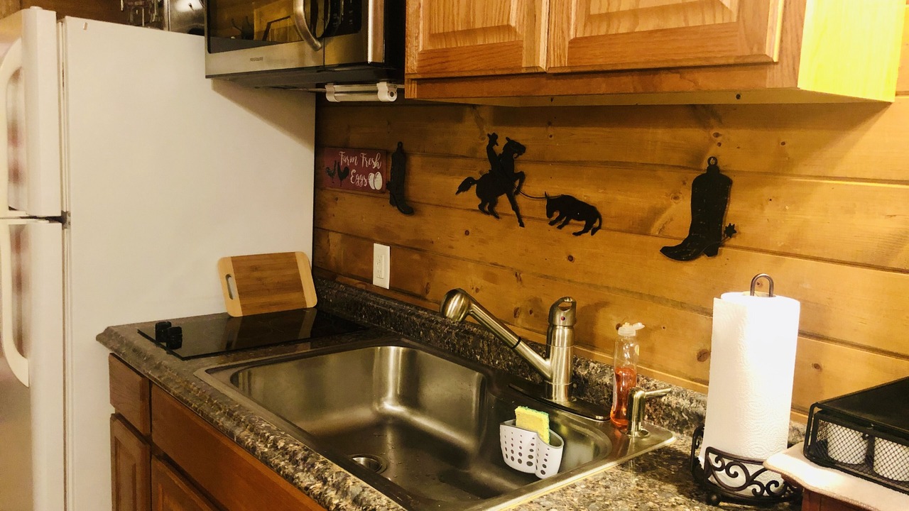 Photo of Kitchen in Canyon Lake