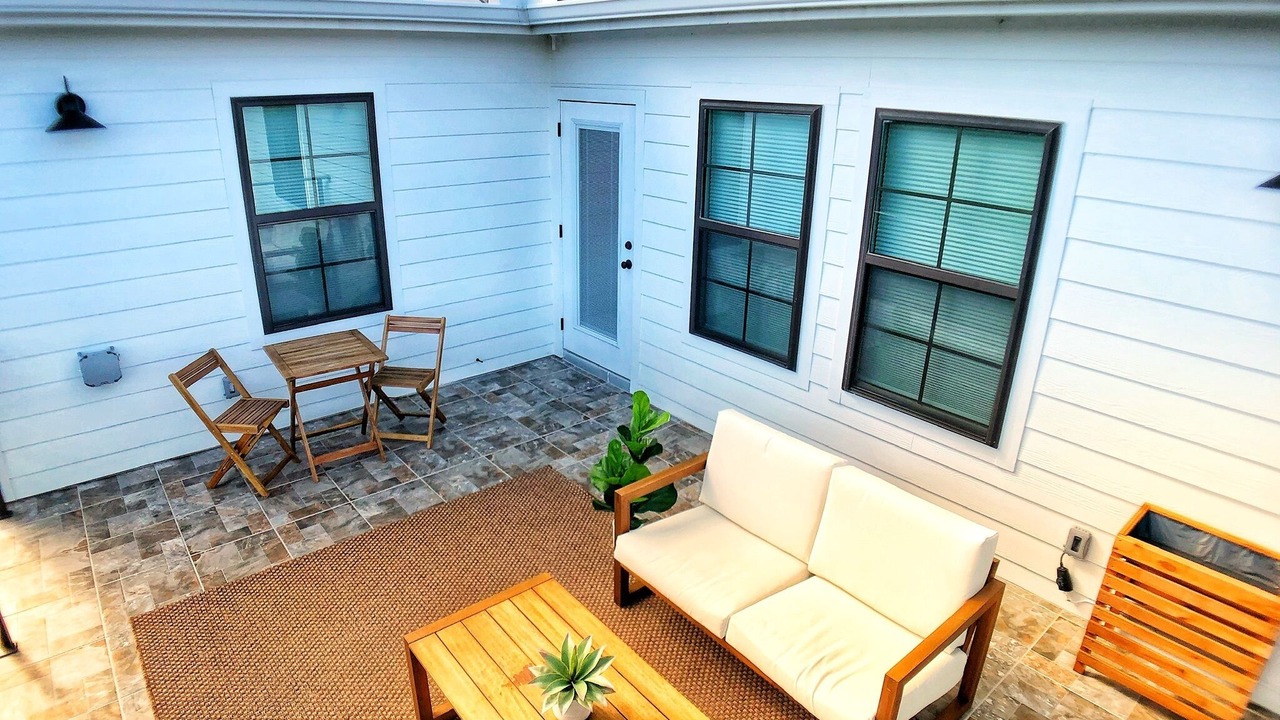 Photo of Patio Balcony in Canyon Lake