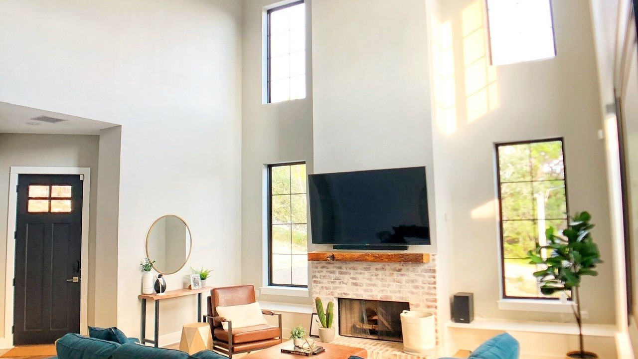 Photo of Bedroom in Canyon Lake