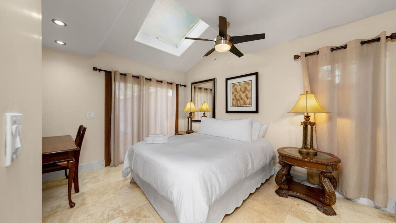 Photo of Bedroom in Crown Point