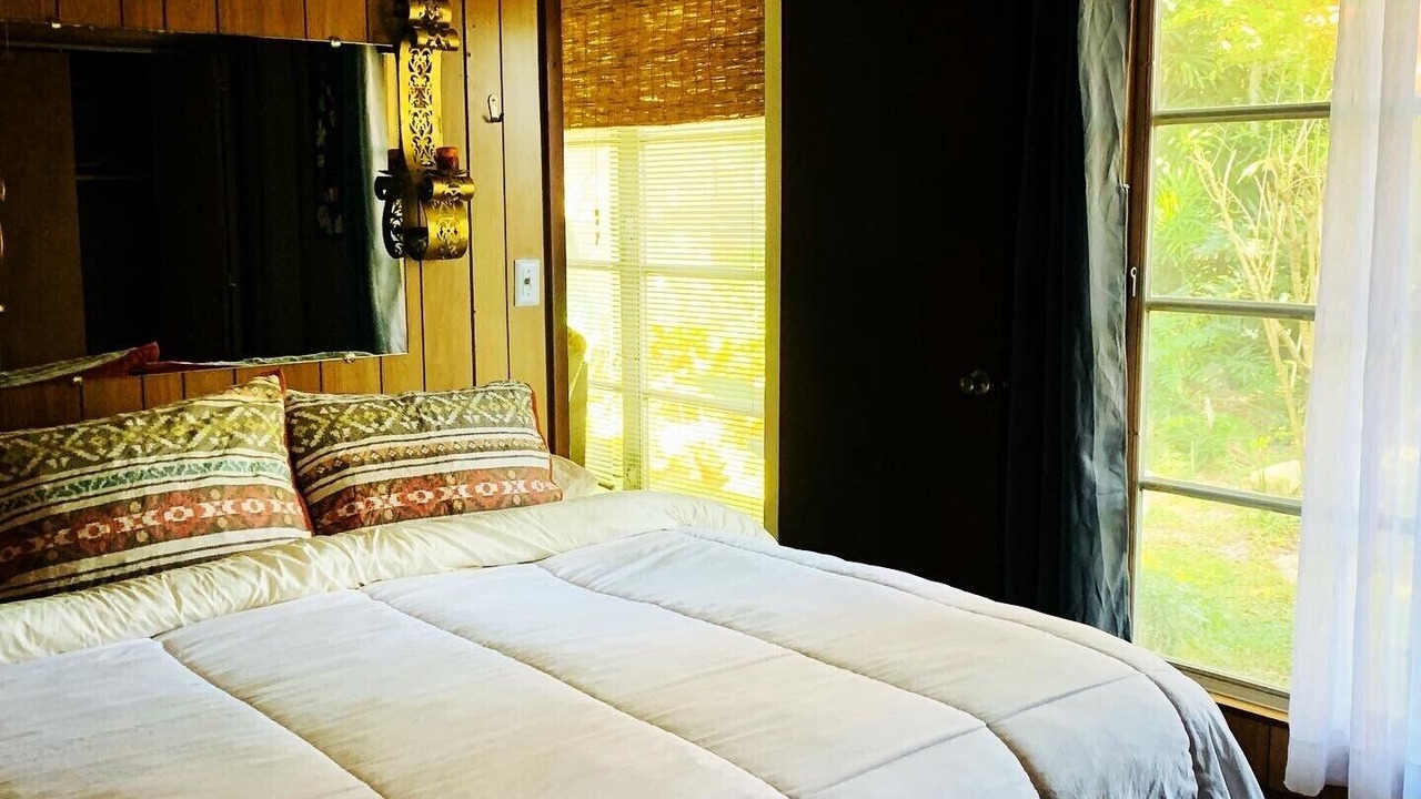 Photo of Bedroom in Temple Crest